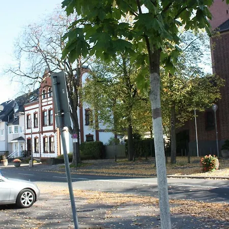 Gunstige - Simple Guest house
